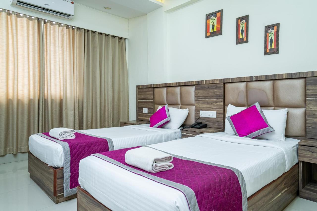 Nexstay Crystal Residency Kozhikode Extérieur photo