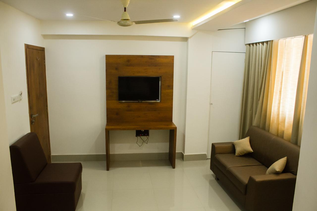 Nexstay Crystal Residency Kozhikode Extérieur photo