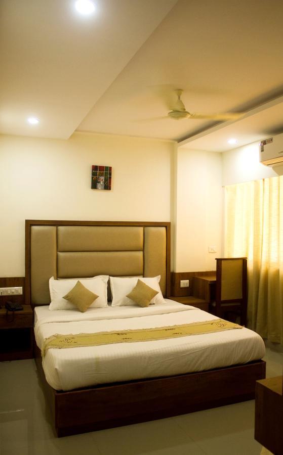 Nexstay Crystal Residency Kozhikode Extérieur photo