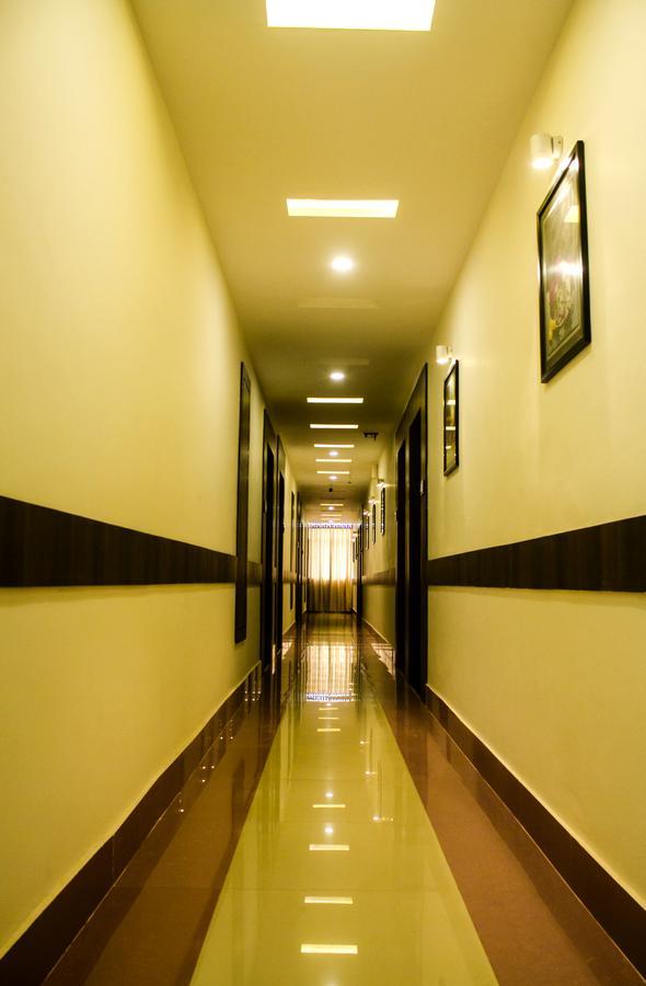Nexstay Crystal Residency Kozhikode Extérieur photo