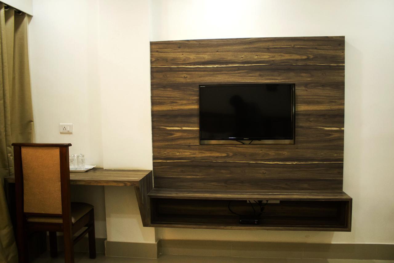Nexstay Crystal Residency Kozhikode Extérieur photo