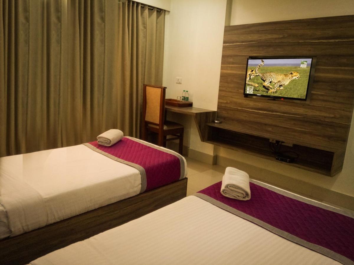 Nexstay Crystal Residency Kozhikode Extérieur photo
