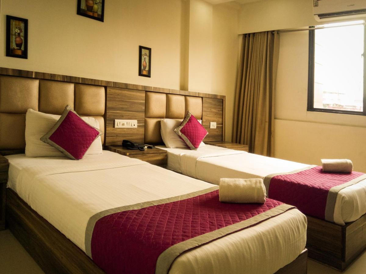 Nexstay Crystal Residency Kozhikode Extérieur photo